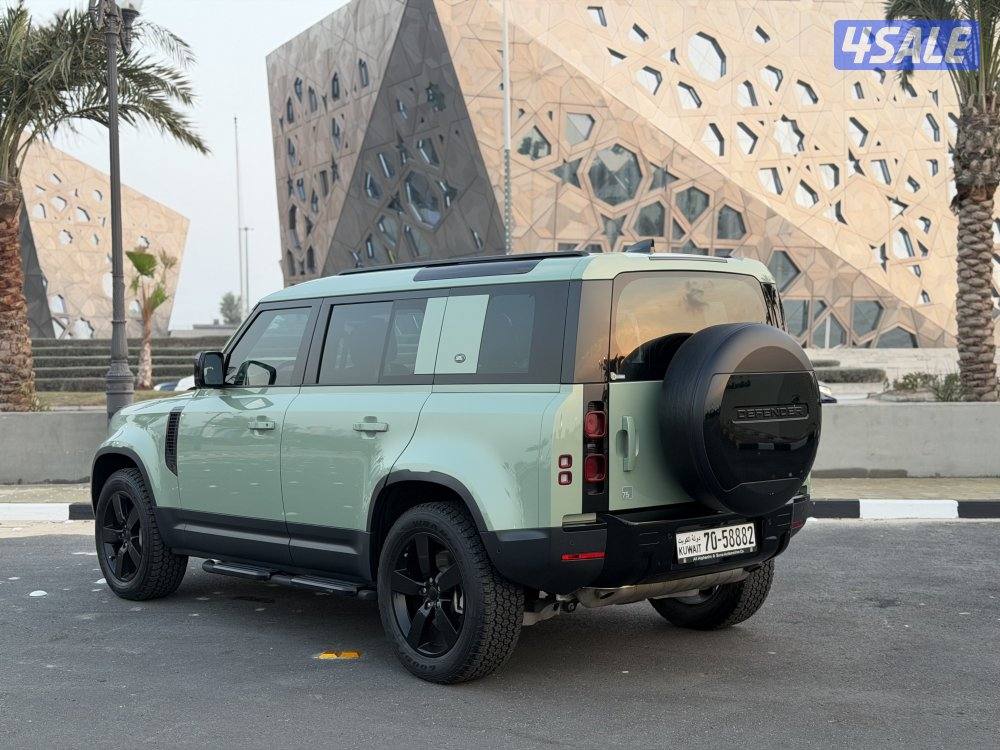 ديفندر إصدار خاص LIMITED EDITION (( 75TH )) موديل 2023 تحت الكفاله3