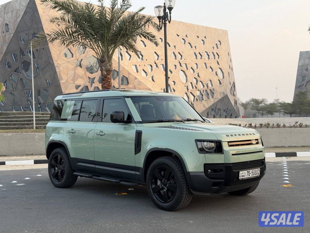 ديفندر إصدار خاص LIMITED EDITION (( 75TH )) موديل 2023 تحت الكفاله8