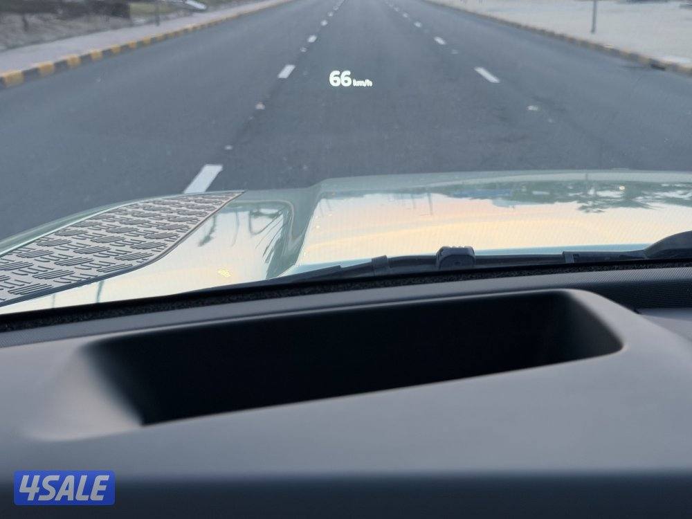 ديفندر إصدار خاص LIMITED EDITION (( 75TH )) موديل 2023 تحت الكفاله15