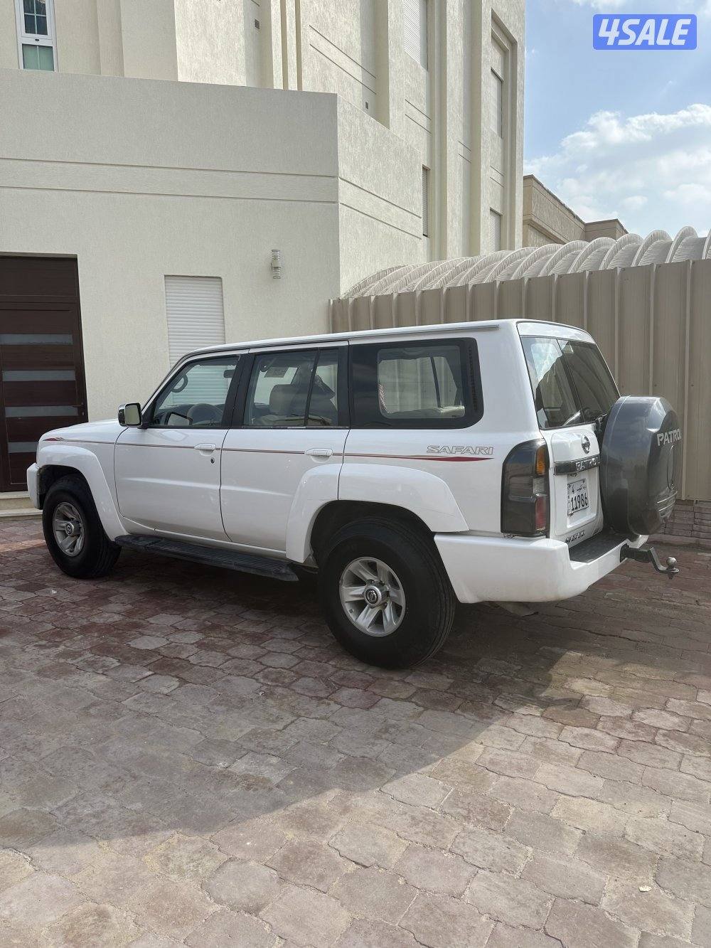 للبيع فتك قير عادي2