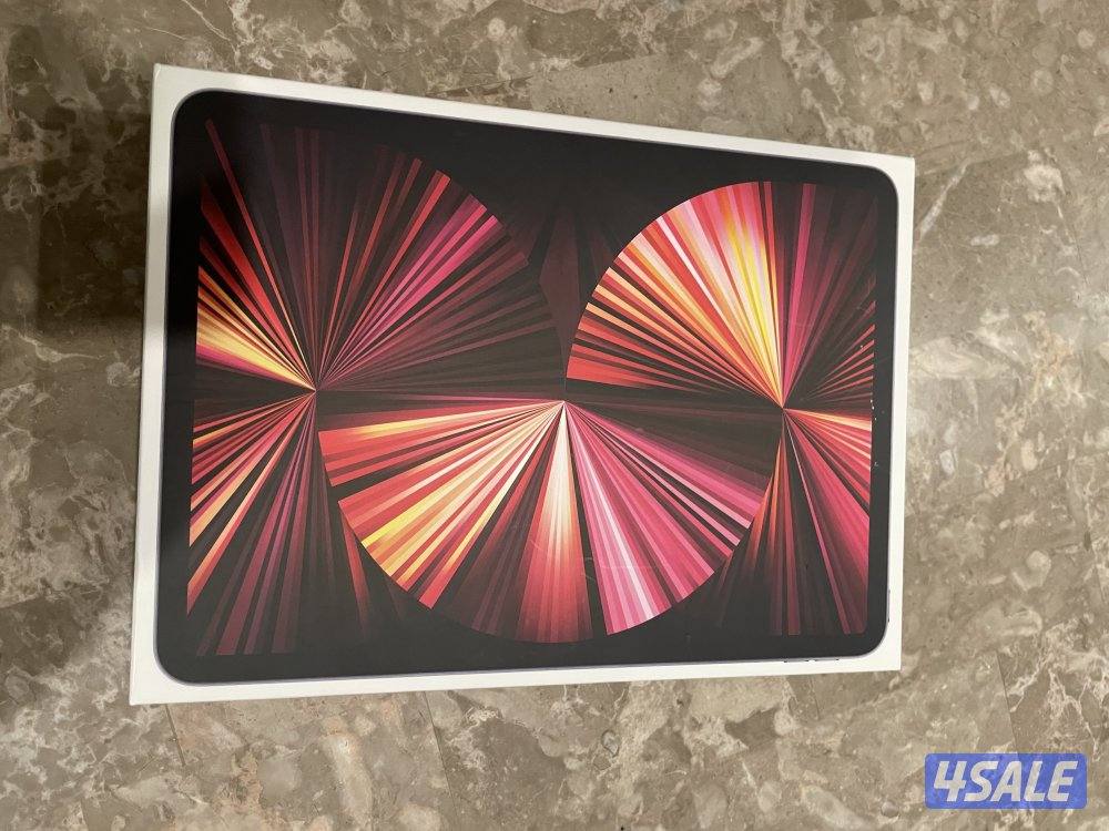 ايباد برو m3 11   بطاريه 88 استخدام سنه وشهور نضيف جدا مافيه ولا كسره1