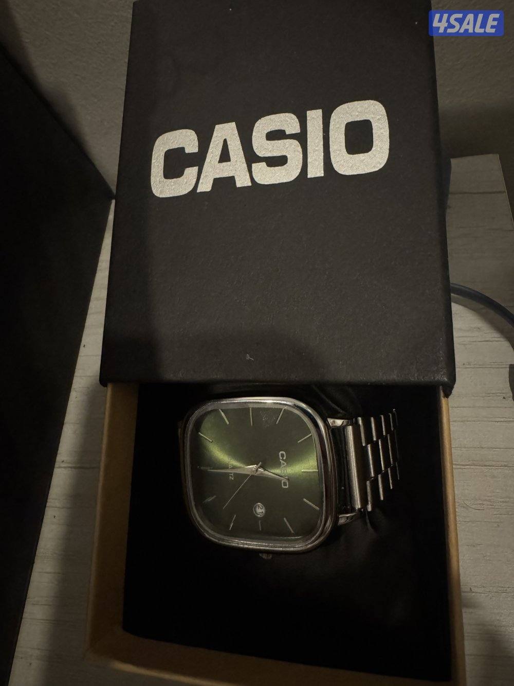 للبيع ساعة CASIO Quartz أصلي موديل قديم الي بخاطره فيها يتواصل معاي 💙🔥2