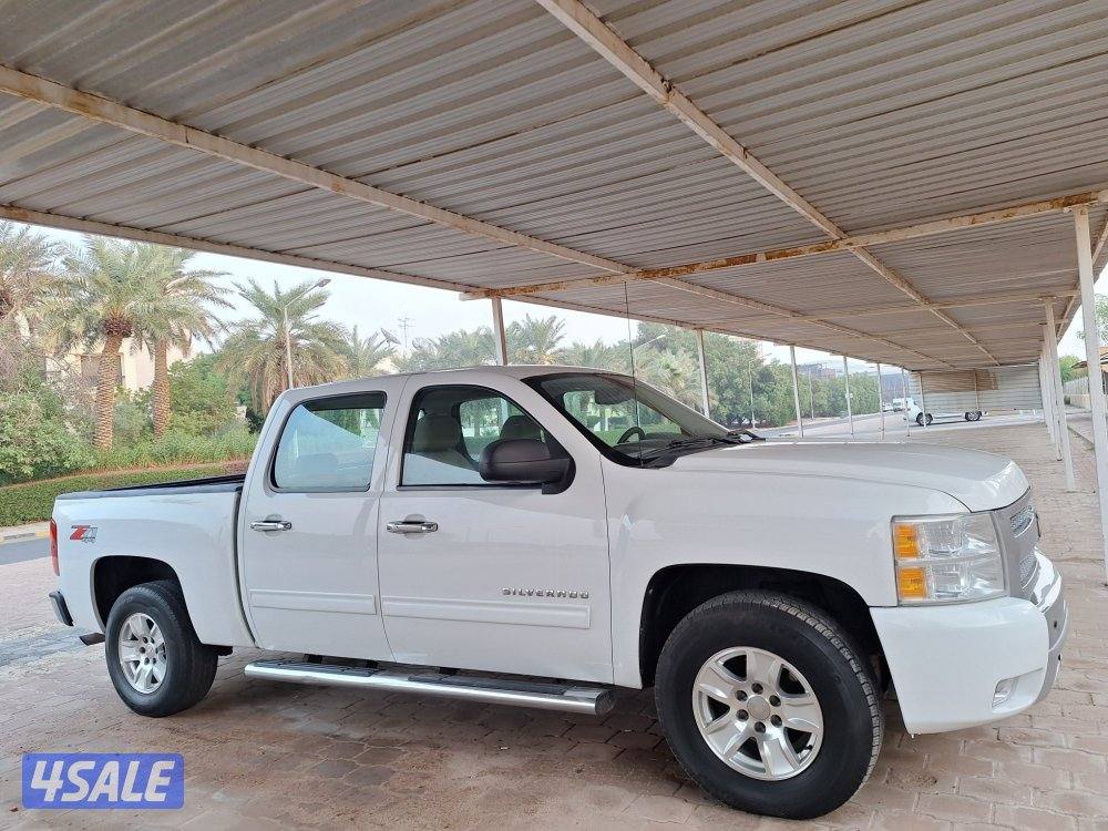 وانيت سلفرادو 2013 Z715