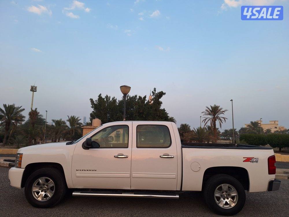 وانيت سلفرادو 2013 Z7110
