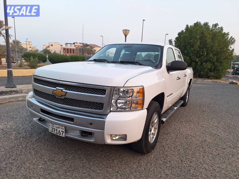 وانيت سلفرادو 2013 Z7115