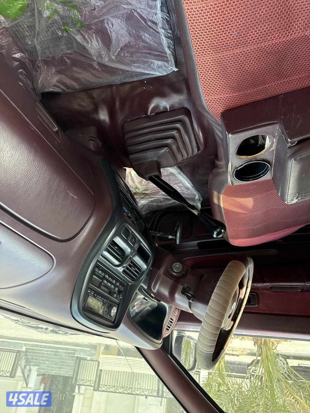 وانيت نيسان 2010ماشي 500 الف توه منفوظ الموتر نظيف هيئة جديده تكييف ثج1