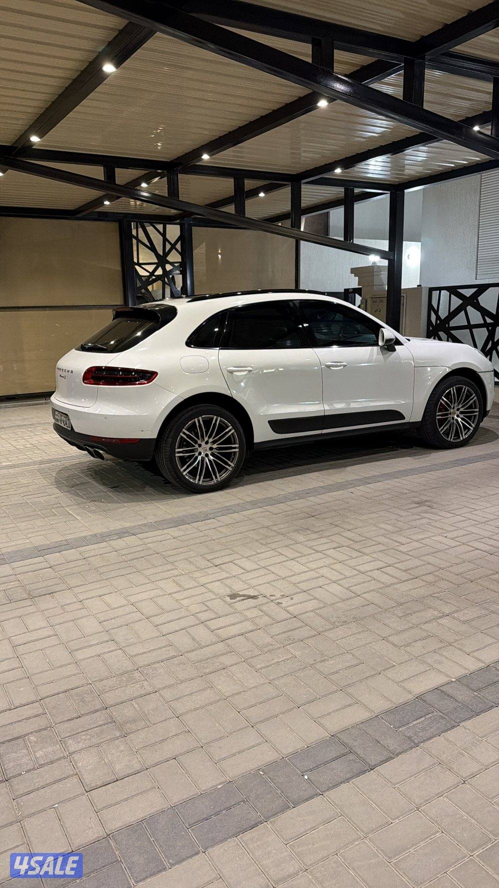 بورش ماكان S1