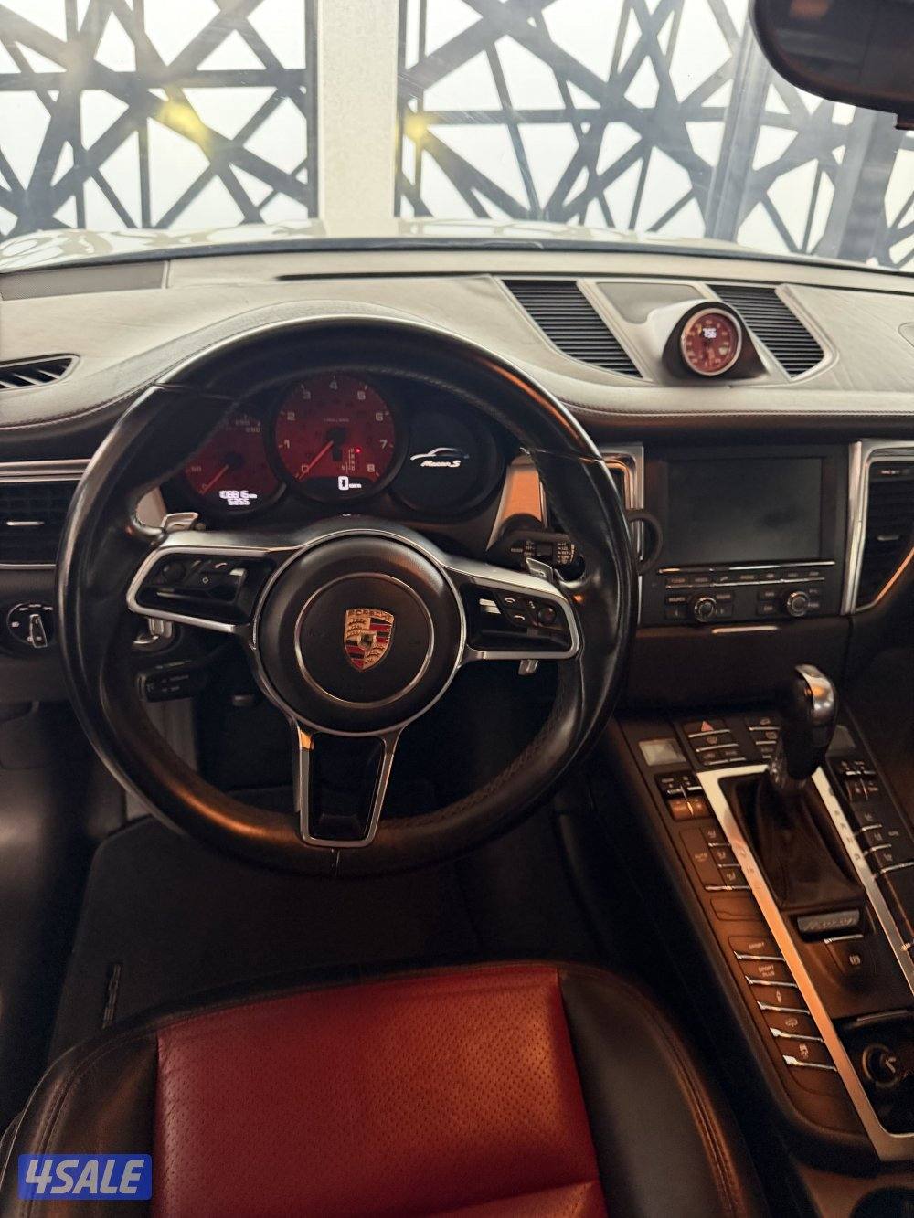 بورش ماكان S2