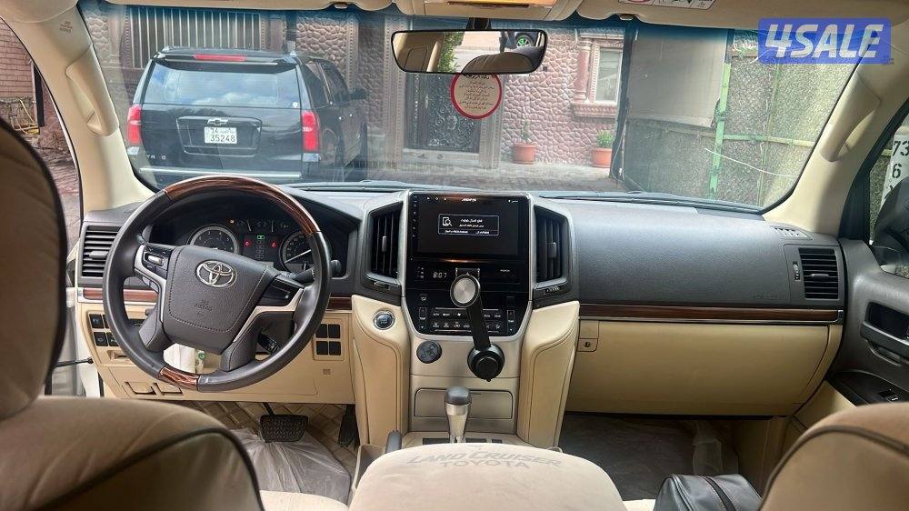 لاندكروزر gxr 20173