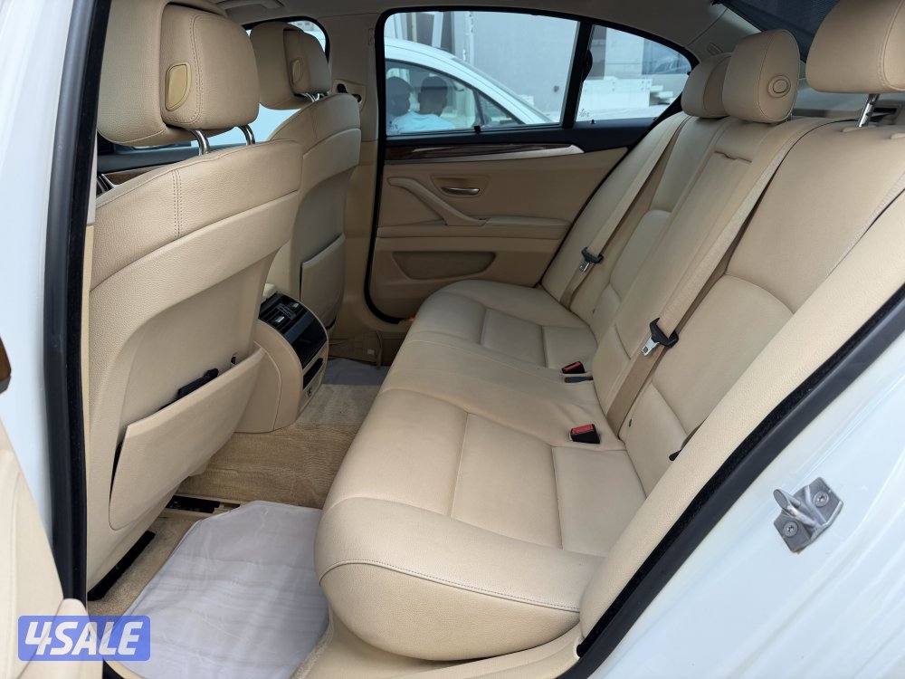 للبيع بي ام 520i2