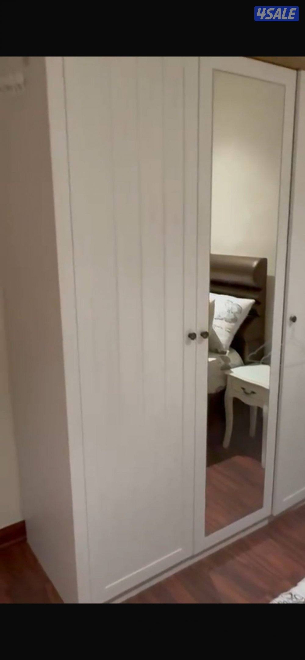 شقه للبيع مع العفش نوم ١ صاله كبيره غرفة طعام مطبخ حمام10