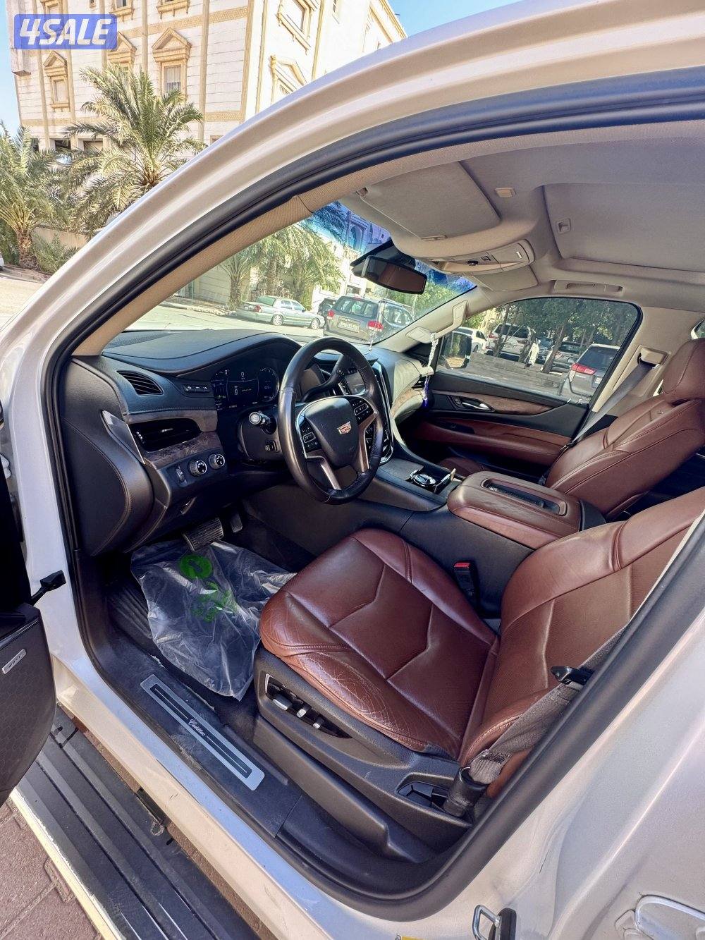 بيعه سمحه كاديلاك اسكاليد بريميوم 2016 مواصفات خاصة3