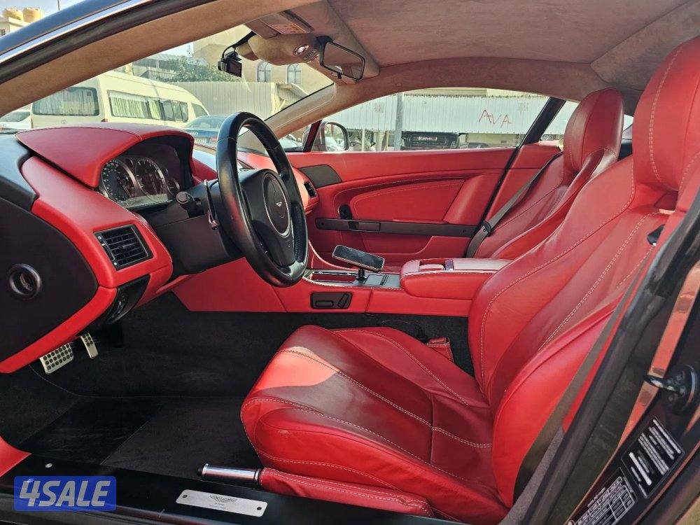 Aston martin vantage9