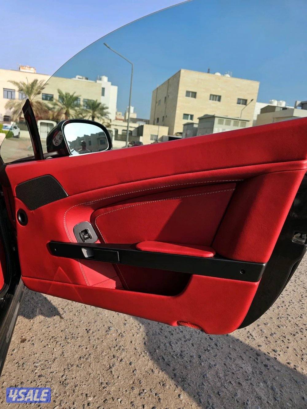 Aston martin vantage15