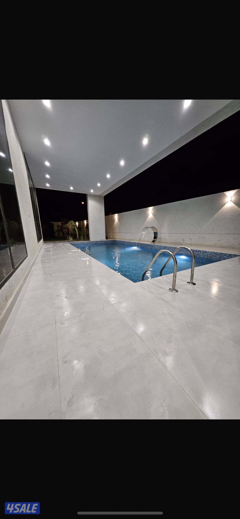 للإيجار شاليه بالخيران4