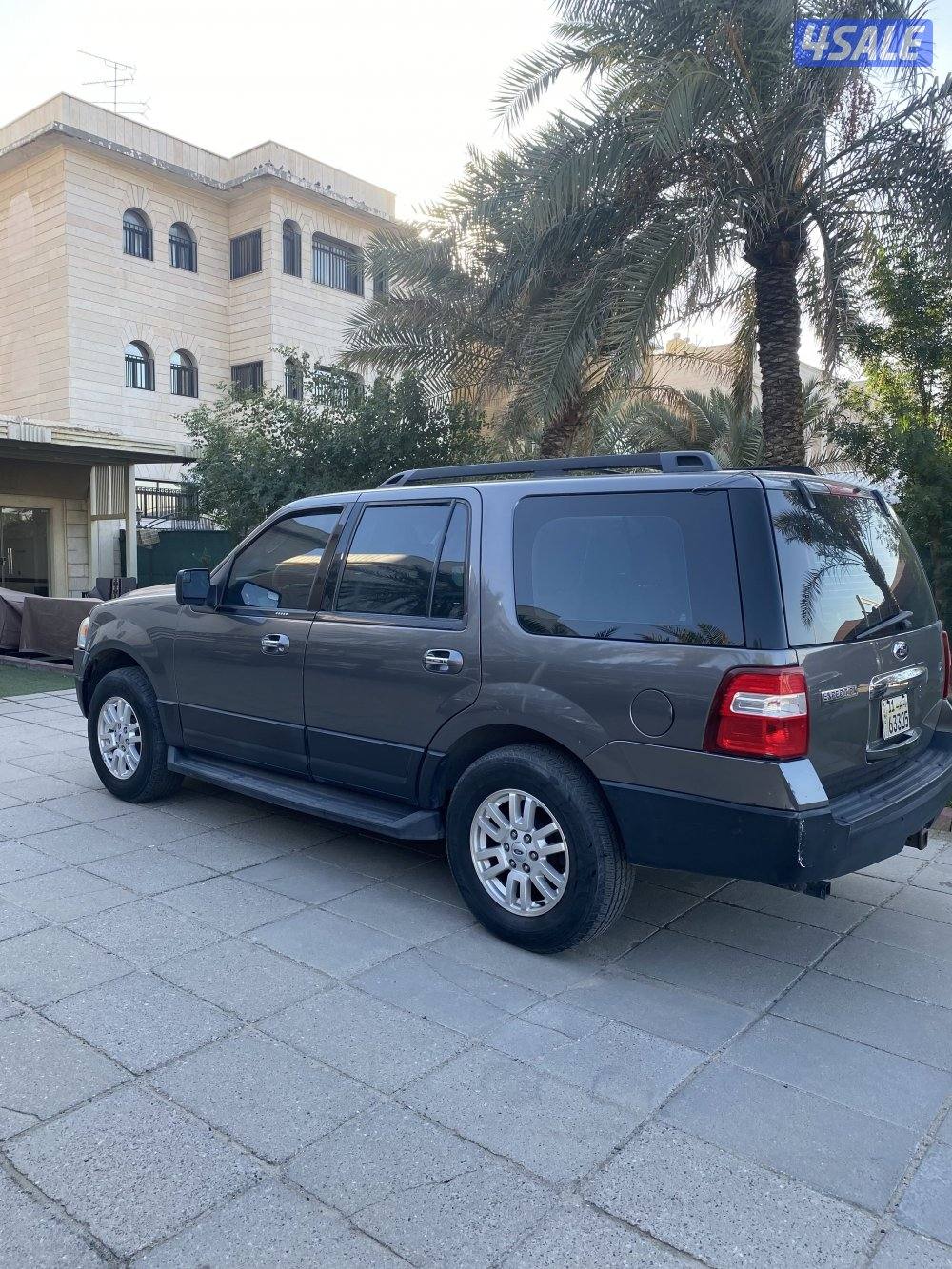 للبيع فورد اكسبدشن5