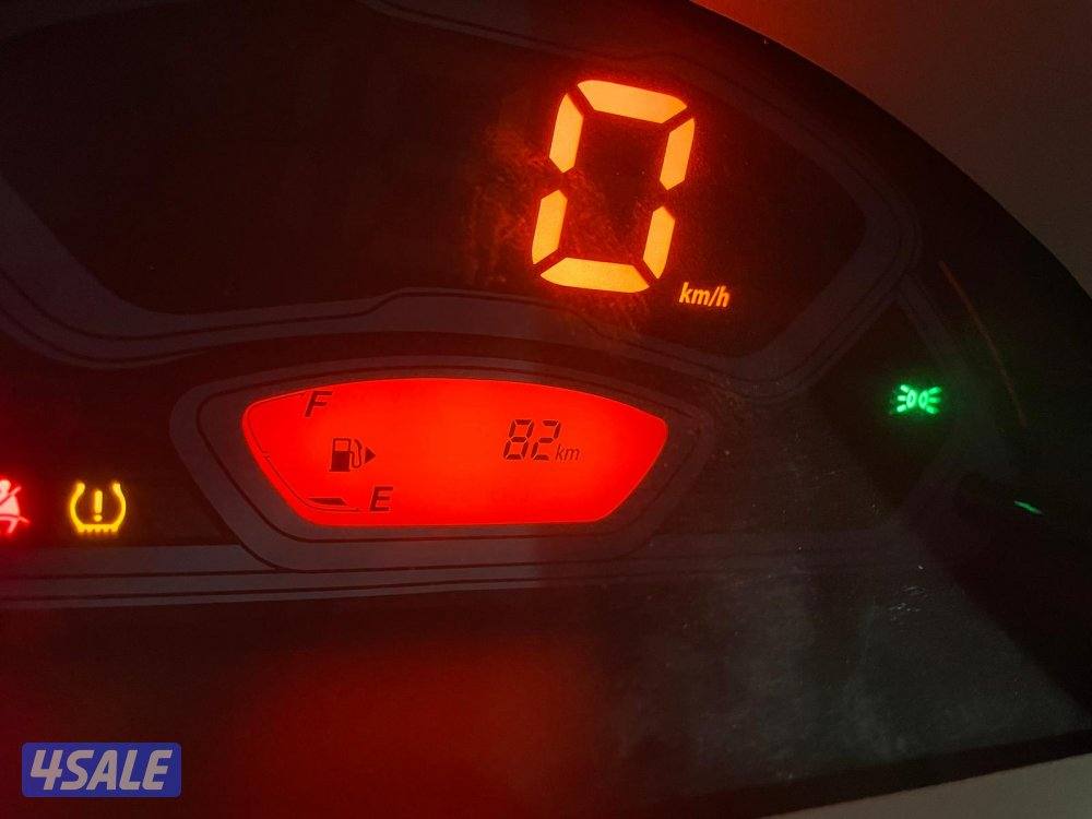 2025 سوزوكي ايكو ثلاجه Cargo10