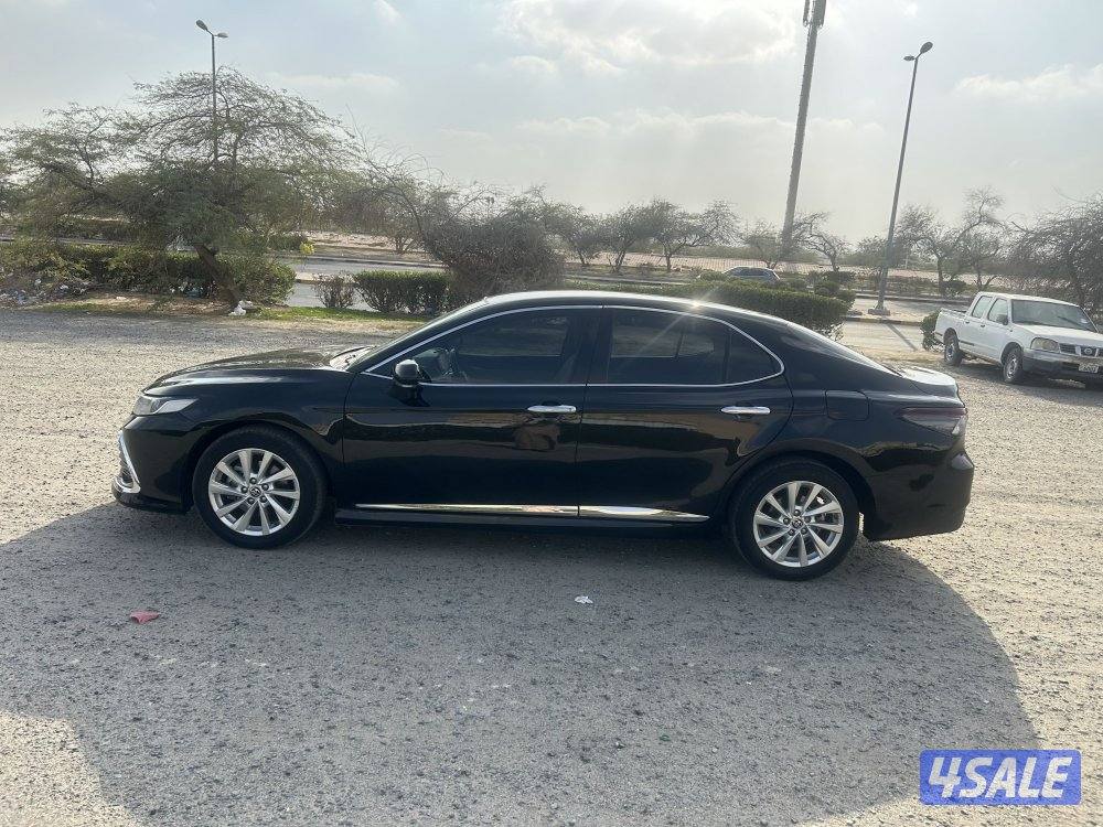 كامري GLE 2021 كامل المواصفات عدا الفتحه ماشي 110 شرط الفحص3