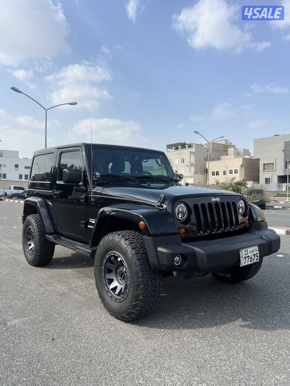 🛑للبيع رانجلر صحارى2013 قير عادي 🛑0