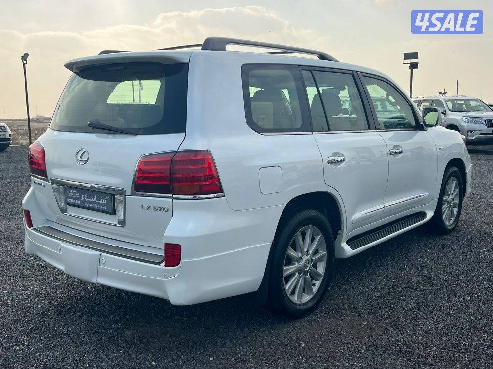 للبيع لكزس LX 570 الدرجه الأولي4