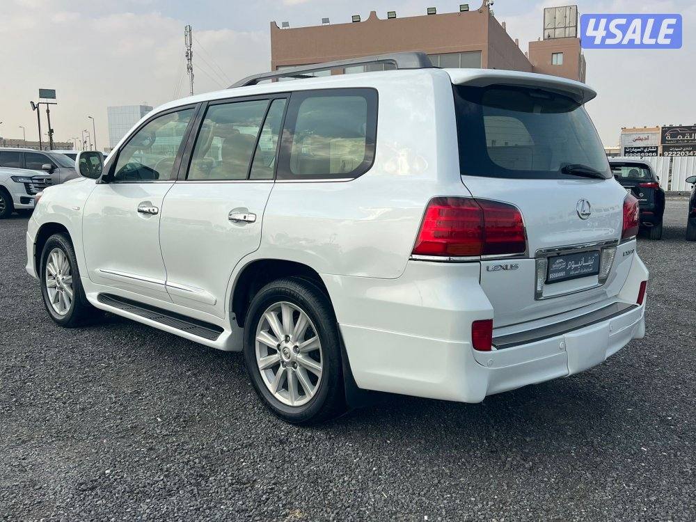للبيع لكزس LX 570 الدرجه الأولي5