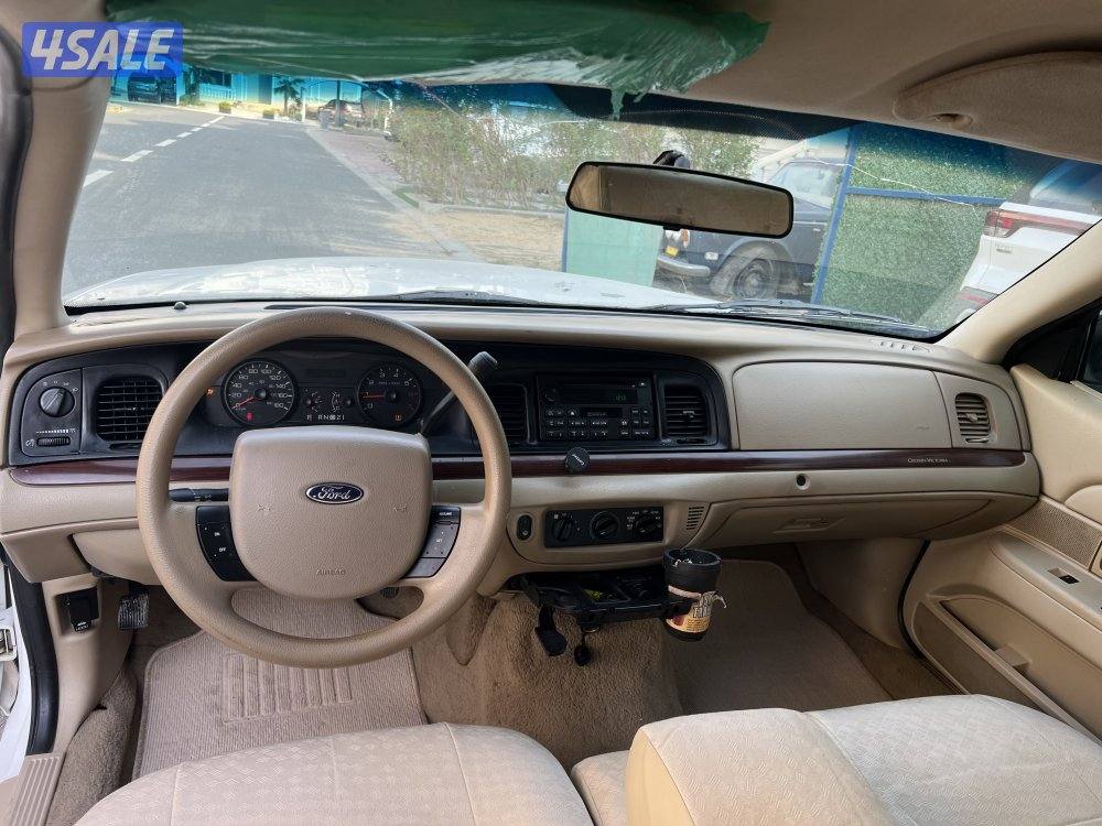 للبيع فورد فكتوريا2