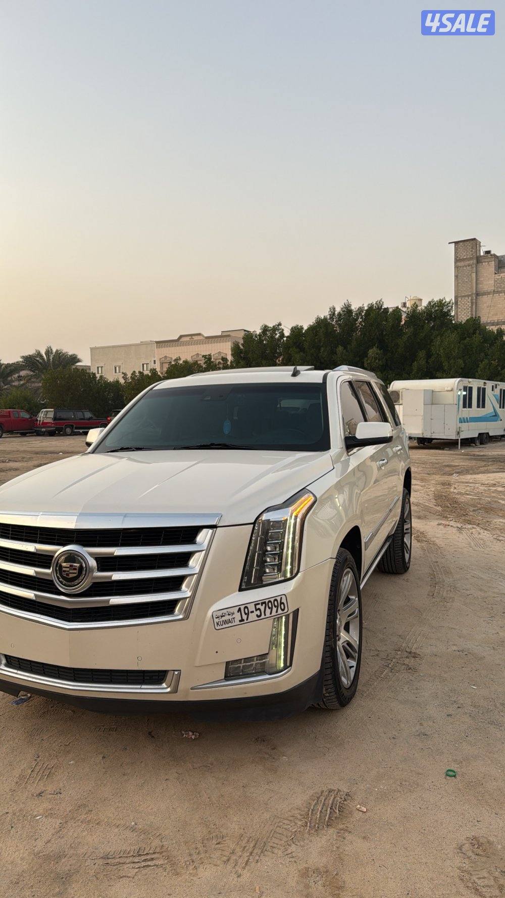 اسكاليد 2015 بحالة الوكاله2