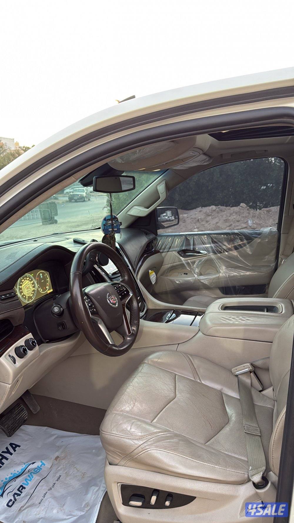 اسكاليد 2015 بحالة الوكاله6