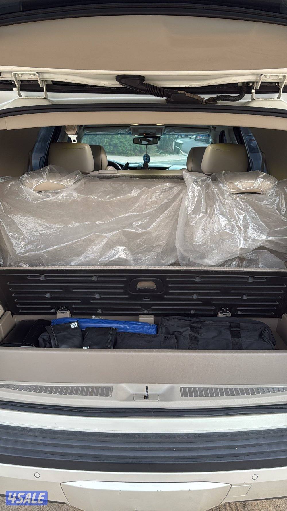 اسكاليد 2015 بحالة الوكاله9