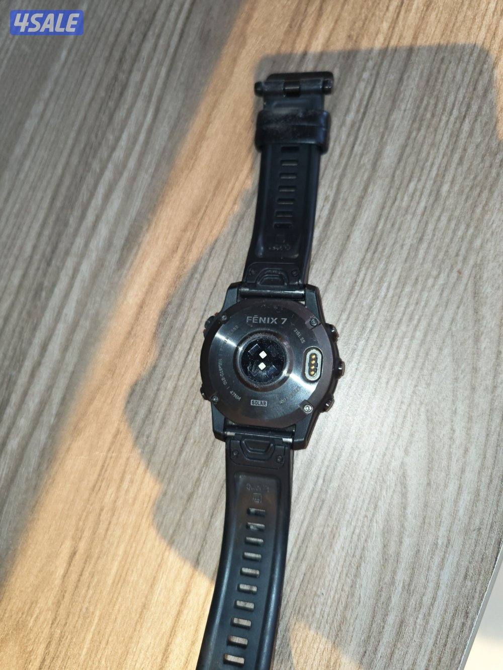 ساعة قارمن feni7 solar2