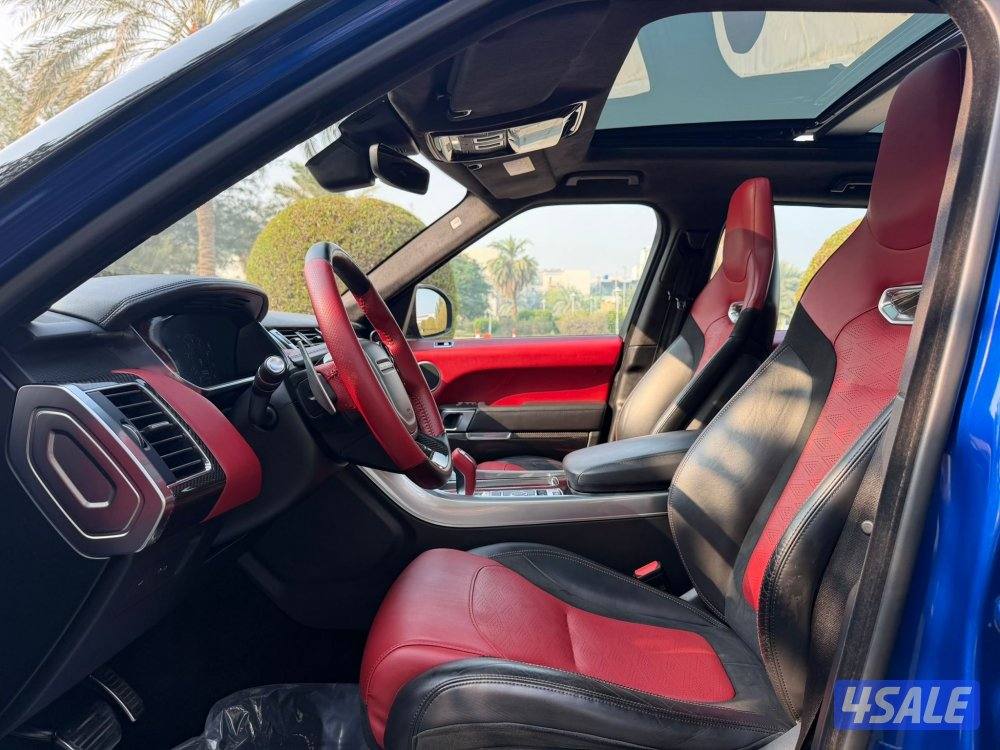 رانج روفر سبورت SVR موديل 2022 تحت الكفالة7