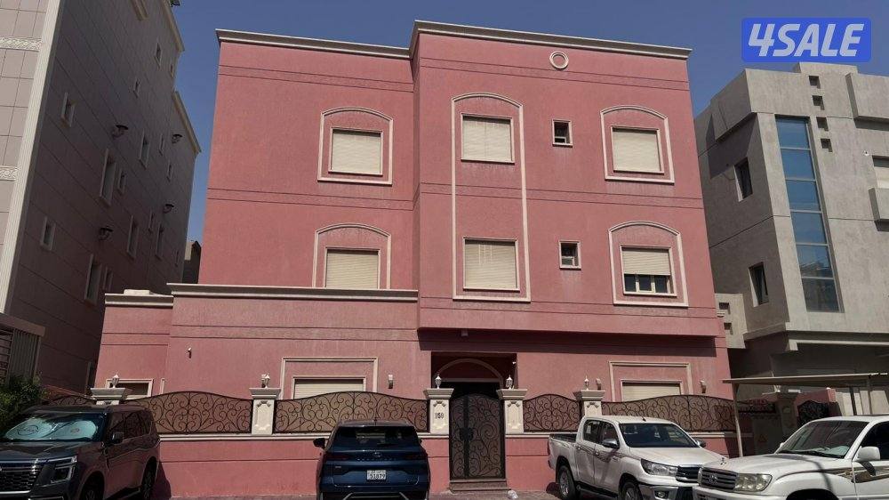 للبيع قسيمة بـ النسيم 3 أدوار ، 500 م ، وثيقة حرة ، مؤجرة بالكامل2