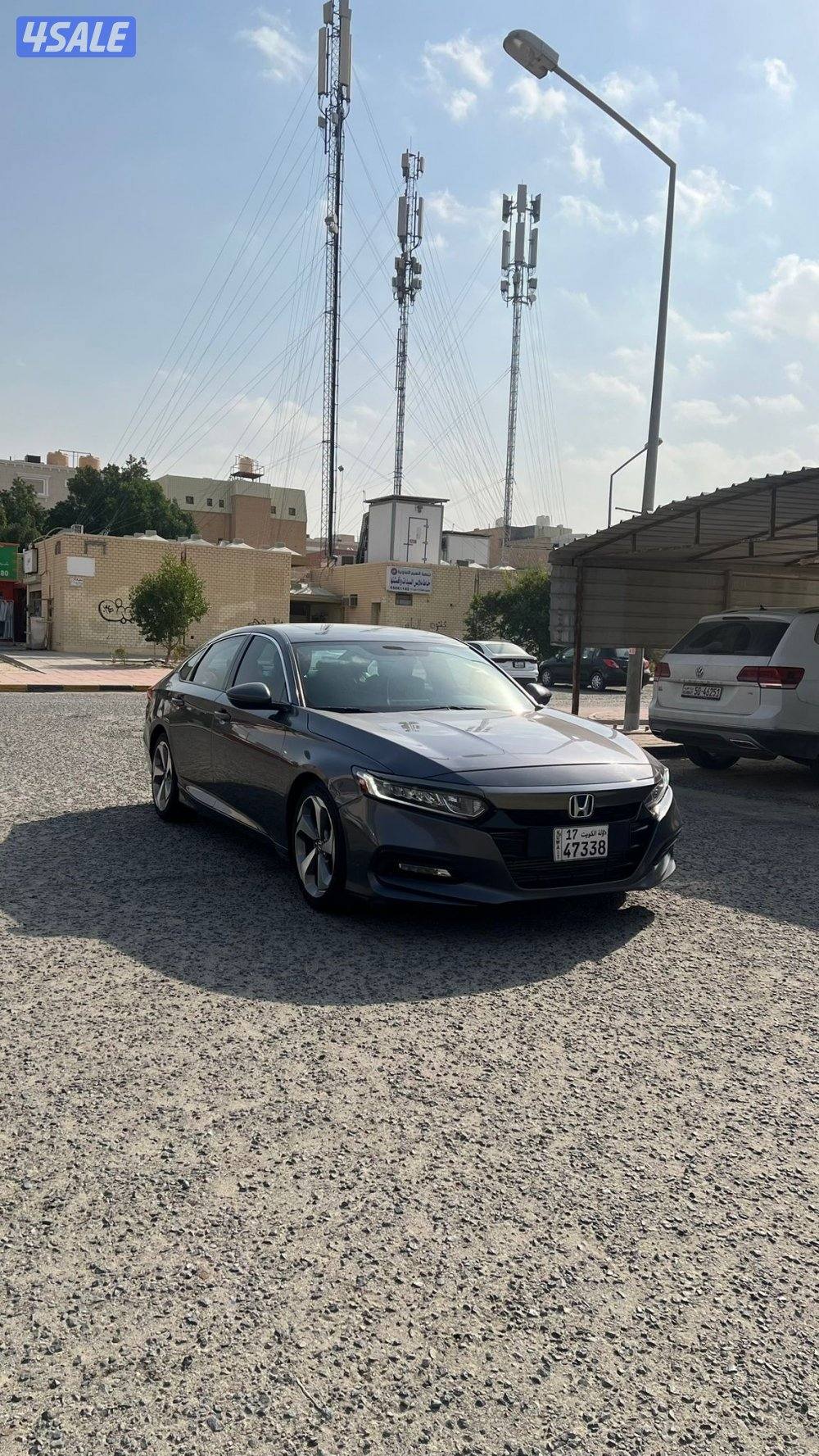 للبيع هوندا اكورد موديل 20192