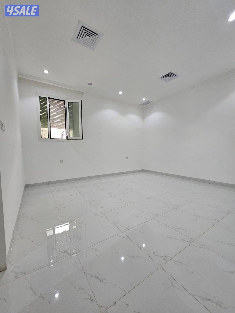 للايجار خيطان الجنوبي الجديده دور 5غ7