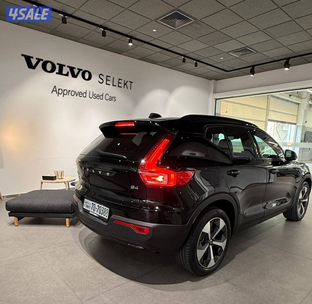 للبيع XC40 20232