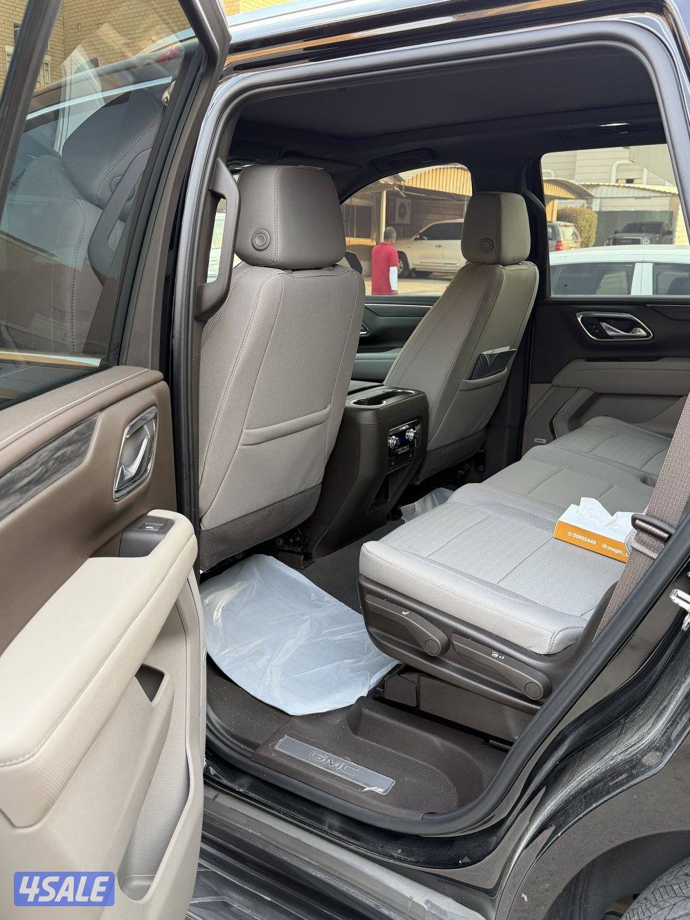 للبيع يوكن كامل المواصفات SLT1