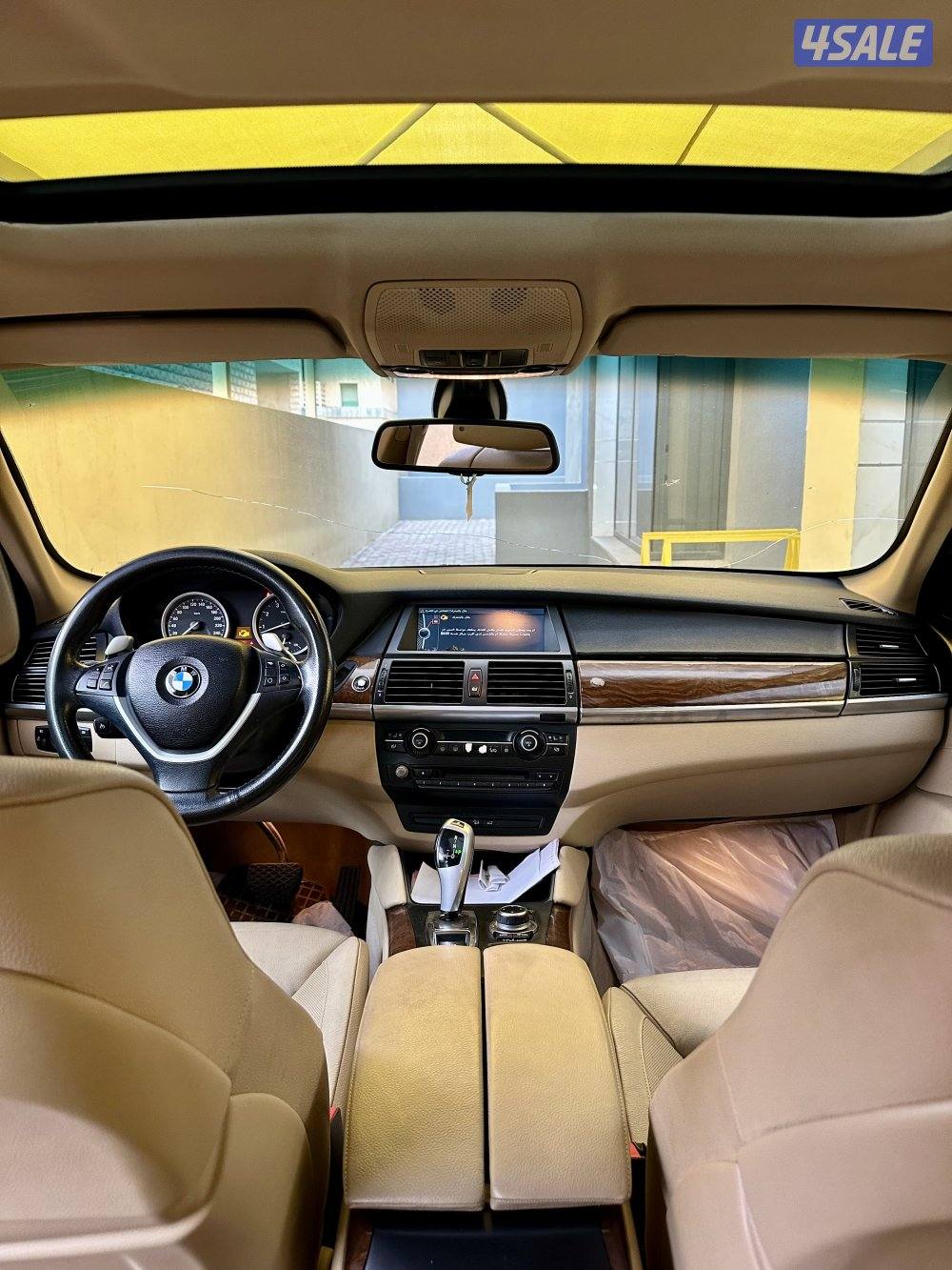 BMW x6 بحاله ممتازه بيمه سنه كامله المواصفات موديل 20113