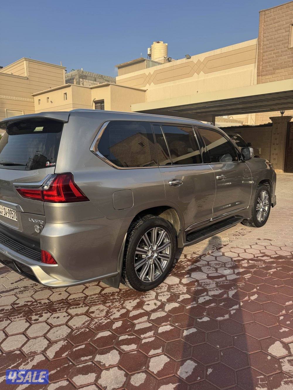 لكزس 2016 ماشي 1662