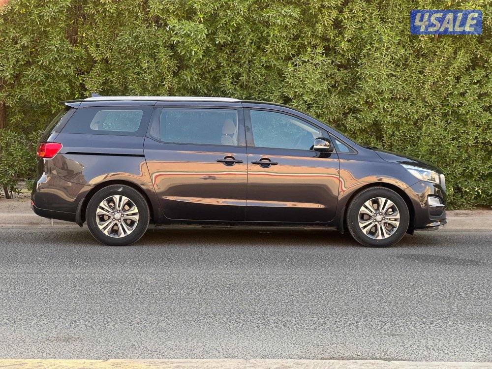 كيا كرنفال 20205