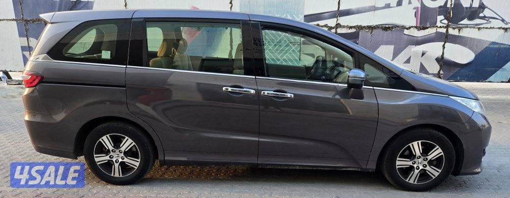 HONDA ODYSSEY 2017 كامل مواصفات شرط الفحص3