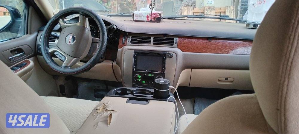 سيارة يوكن ٢٠٠٨  بحالة ممتاذة موتور بودي جير فرش داخلي0