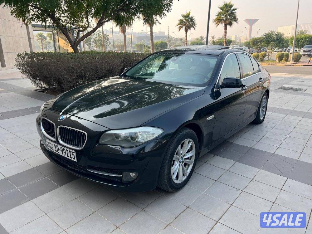 للبيع بي ام دبليو 523i مـوديـل 2012 ( شـرط الـفـحـص )0