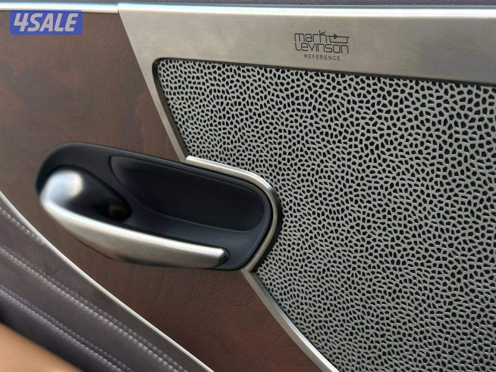 لكزسLS500 TURBO موديل2019 عداد83الف وارد الساير سيرفس منتظم11