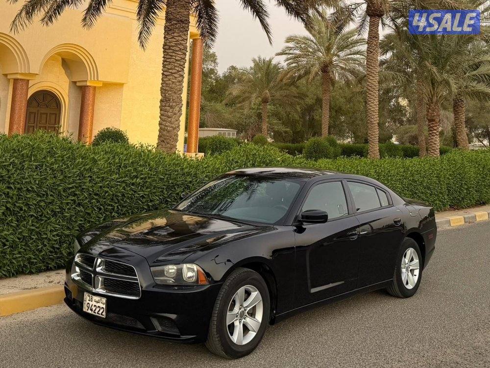 شارجر 2014 ماشي 175 بيمه سنه0