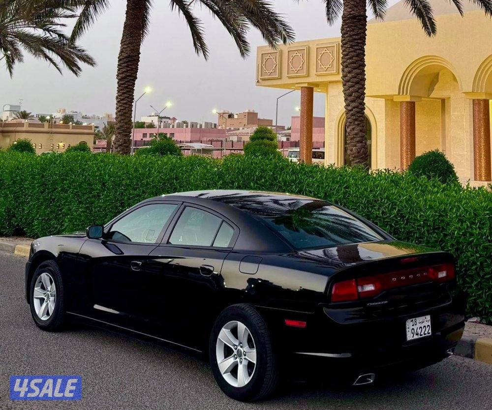 شارجر 2014 ماشي 175 بيمه سنه2