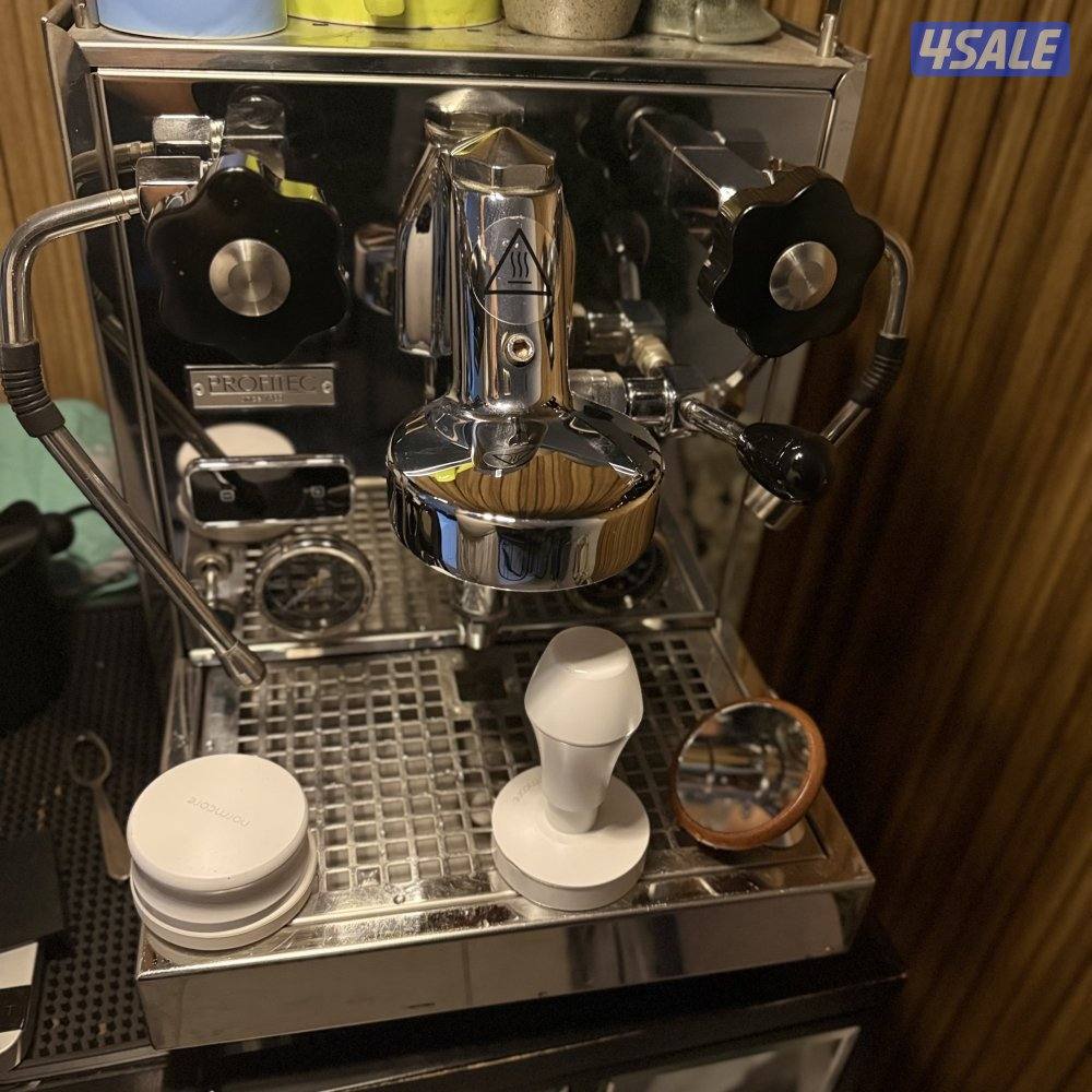 للبيع مكينه Profitec 6001