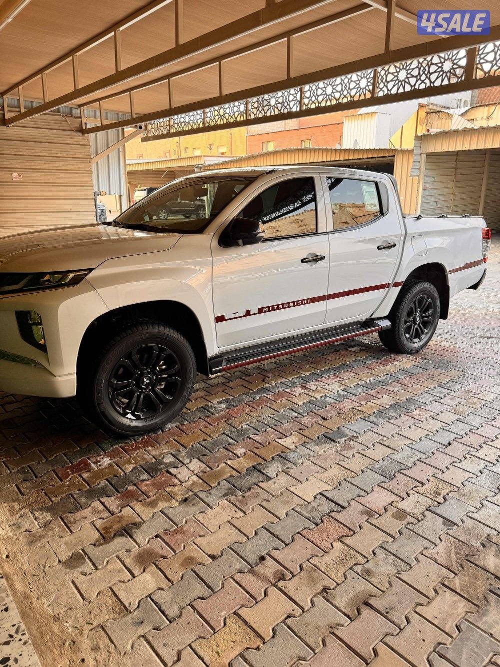 ميتسوبيشي موديل 2023 المالك الاول0