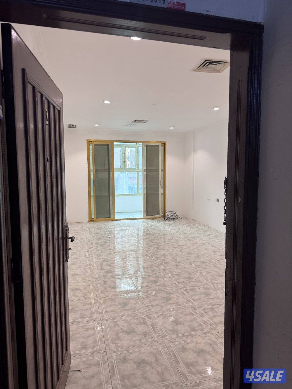 للإيجار شقه  في المهبوله دور اول0