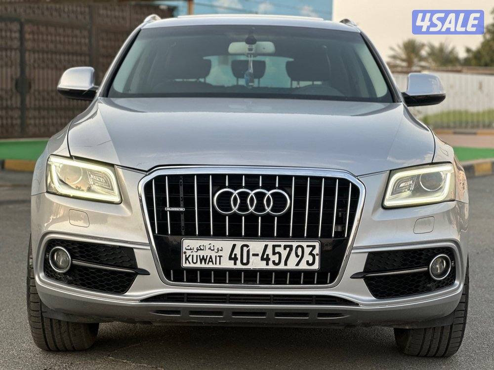 للبيع اودي Q5 كواترو Sline ماشي ٩٦ الف كيلو2