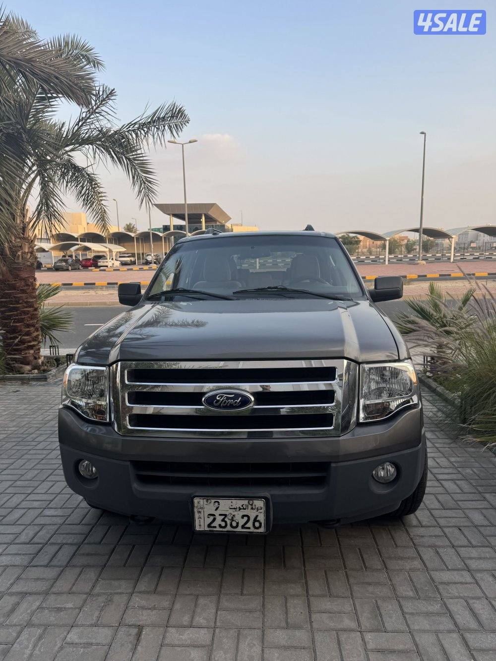 للبيع فورد اكسبدشن 2014 بحالة جيده جدا شرط الفحص قير مكينه شاصي3